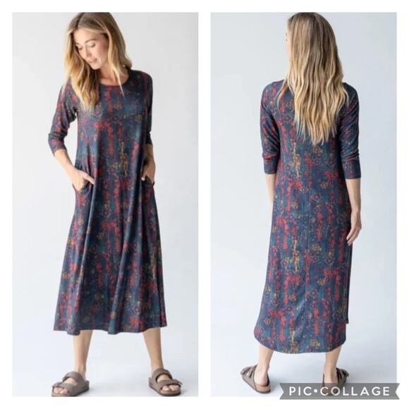 NATURAL LIFE Dresses & Skirts - Natural Life Lottie Knit Midi Dress Watercolor Floral Size Medium